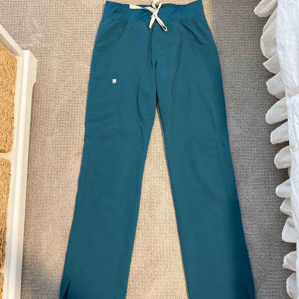Figs scrubs womens bottoms